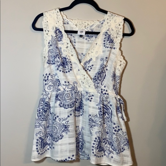 CAbi sleeveless top, lace trim size S blue ivory - Picture 1 of 5